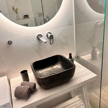 Cavo Ventus 公寓 *