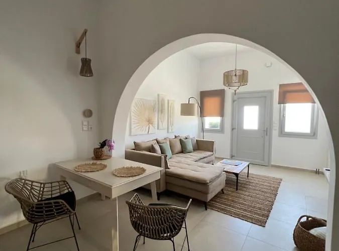 Cavo Ventus Naxos City