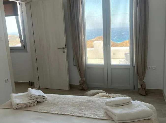 Cavo Ventus Naxos City